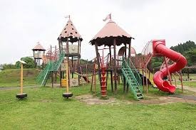 母智丘公園くまそ広場