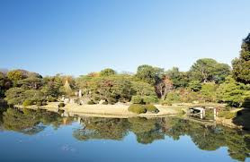 六義園