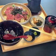 うまみ処 六番
