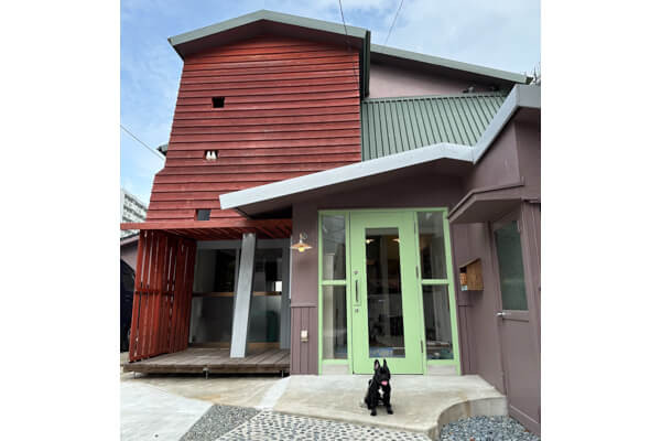 Dog station hakobune