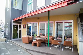 CAFE de MERCI