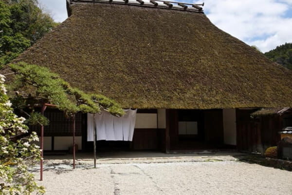 Hotel & Cafe Restrant KANAU