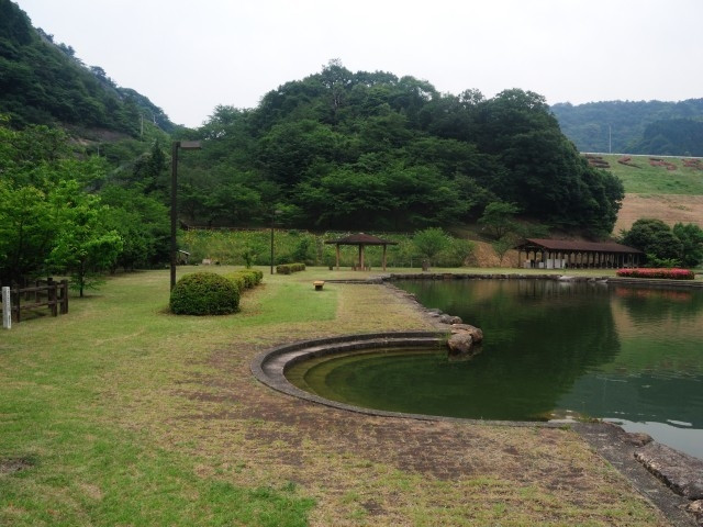朝倉ダム湖畔緑水公園