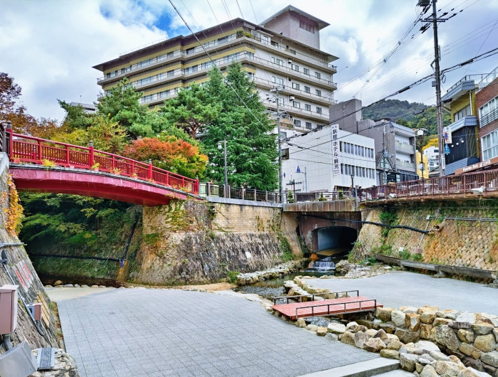 有馬川親水広場