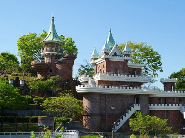 手柄山中央公園